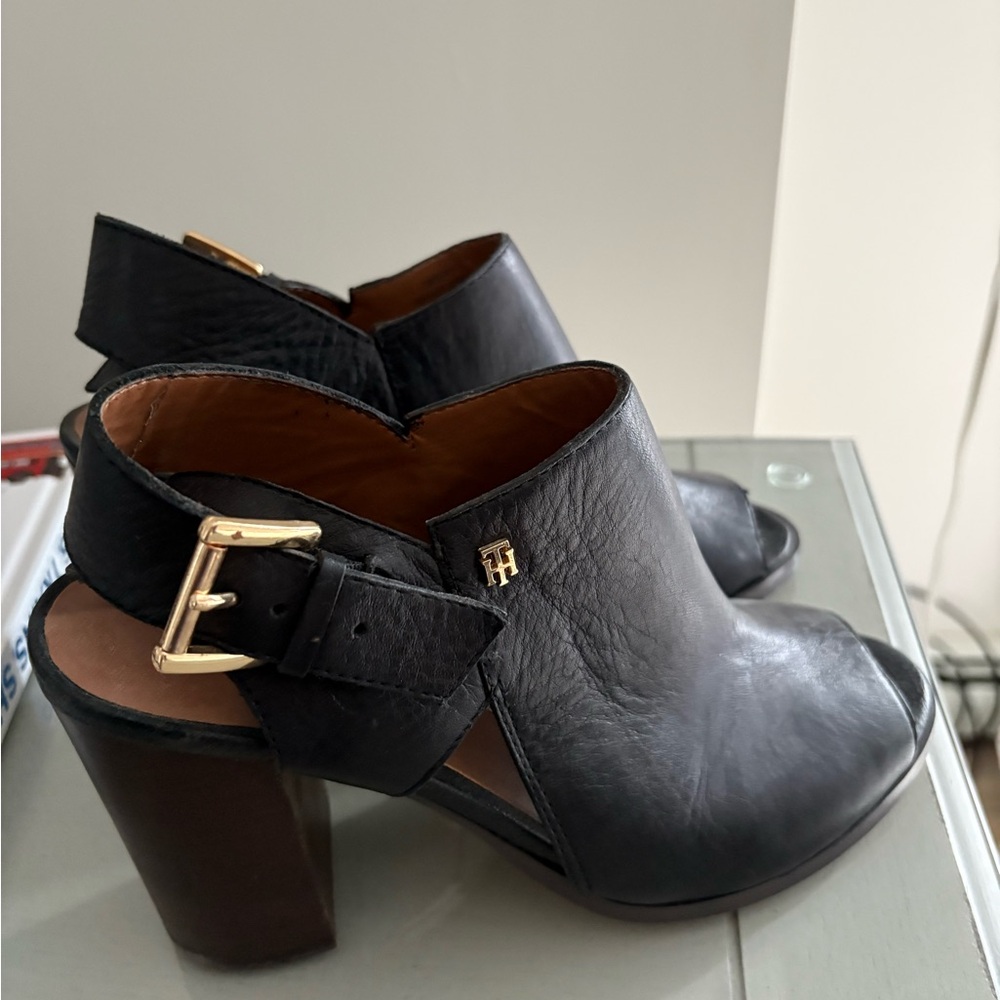 Tommy Hilfiger Black Leather Block Heel Sandals